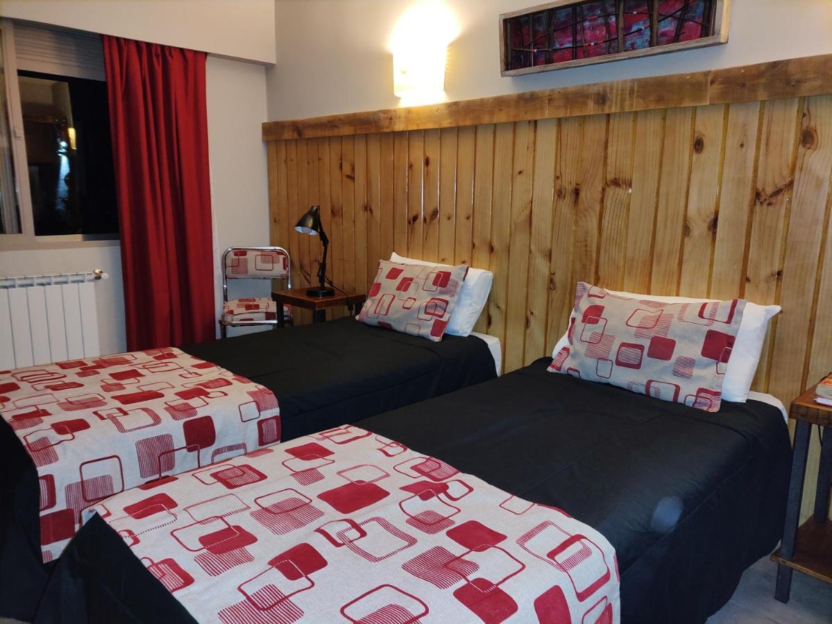 Hostal El Koru San Carlos de Bariloche Exteriör bild